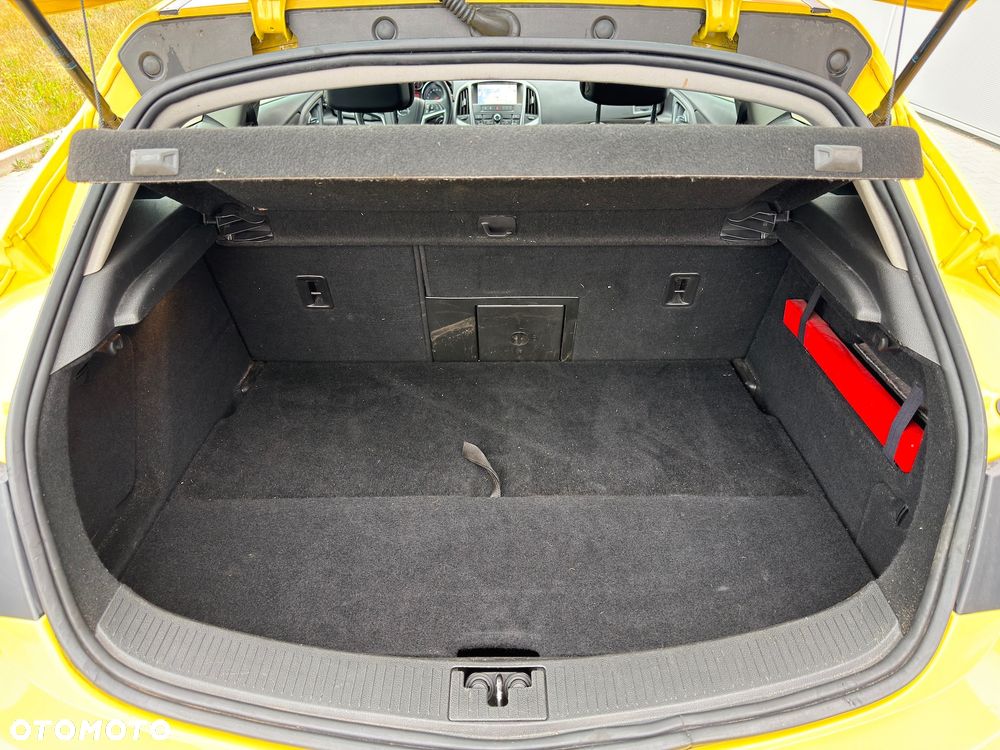 Opel Astra 1.6 Turbo Sport - 16