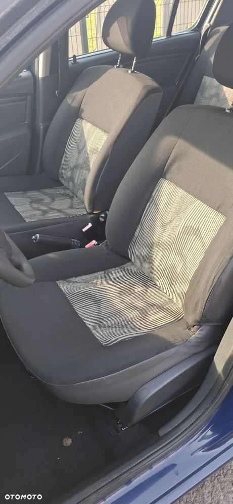 Dacia Sandero 1.2 16V - 15