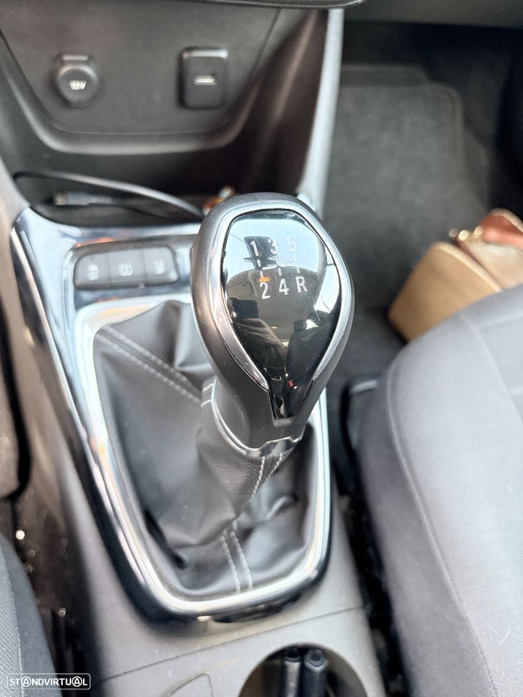 Opel Crossland X - 6