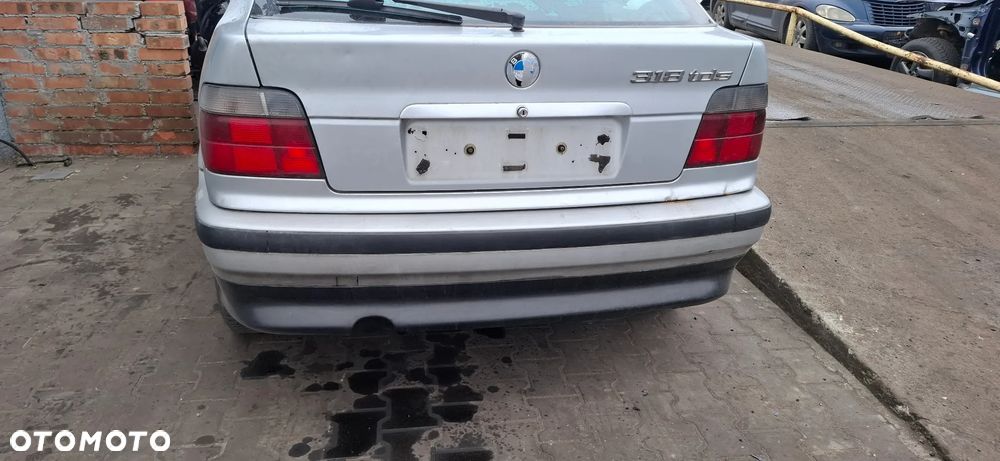 BMW E36 318 Compact na części - 12