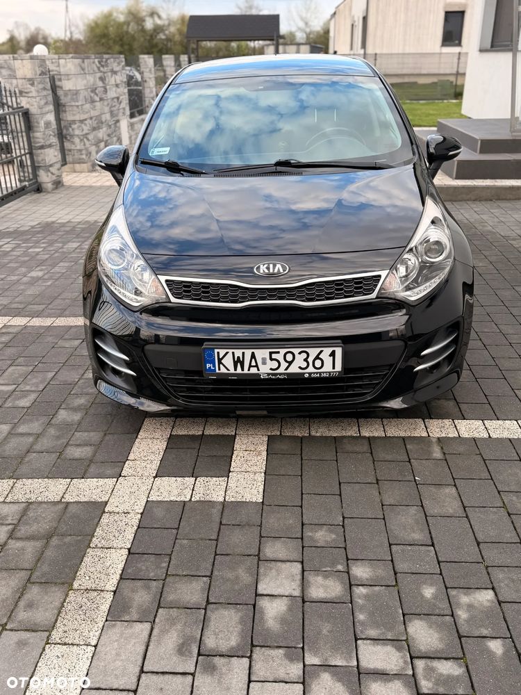 Kia Rio - 1
