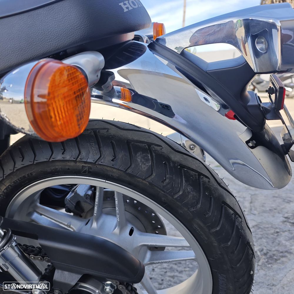 Honda CB 1100F - 16