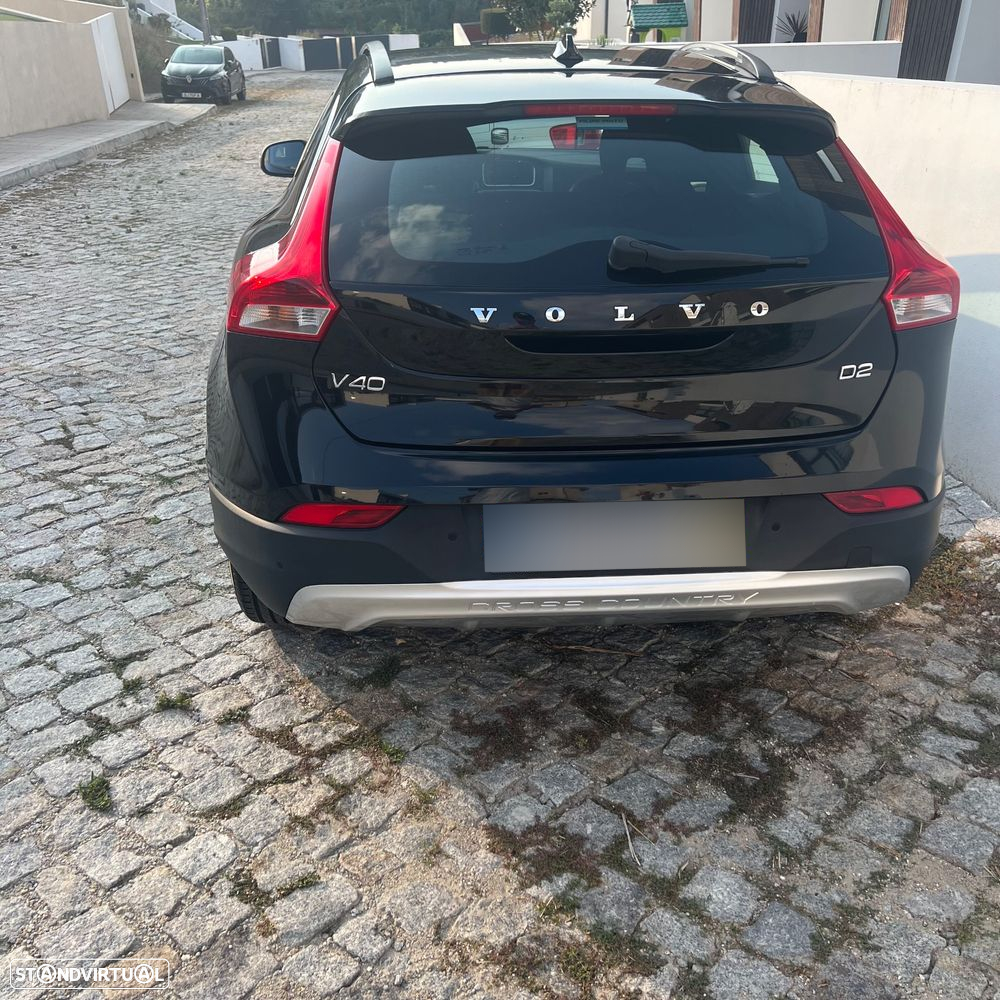 Volvo V40 Cross Country 2.0 D2 Kinetic - 4