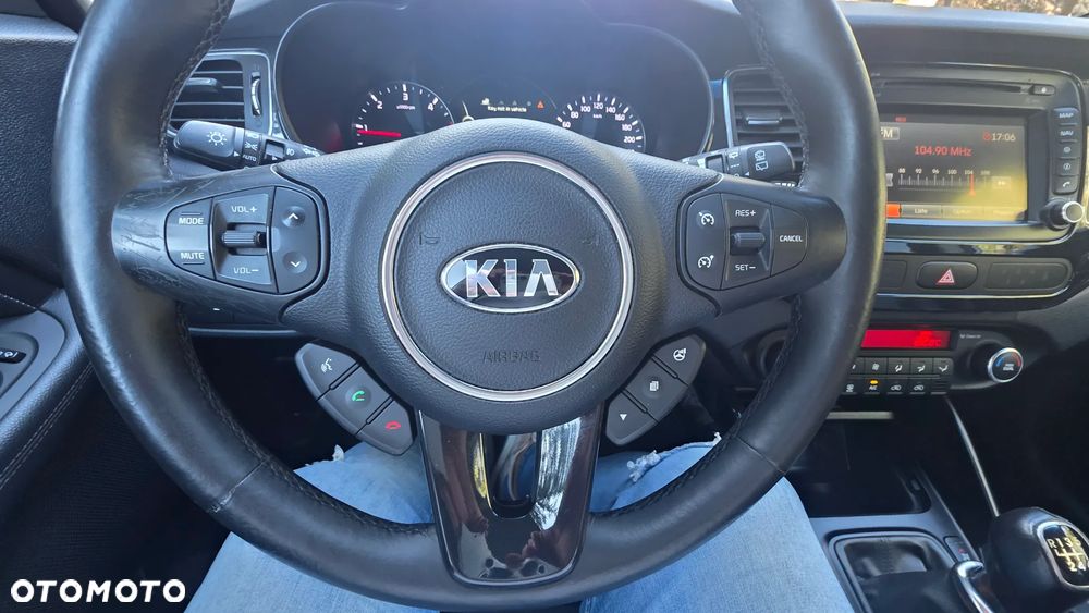 Kia Carens 1.7 CRDi Spirit - 25