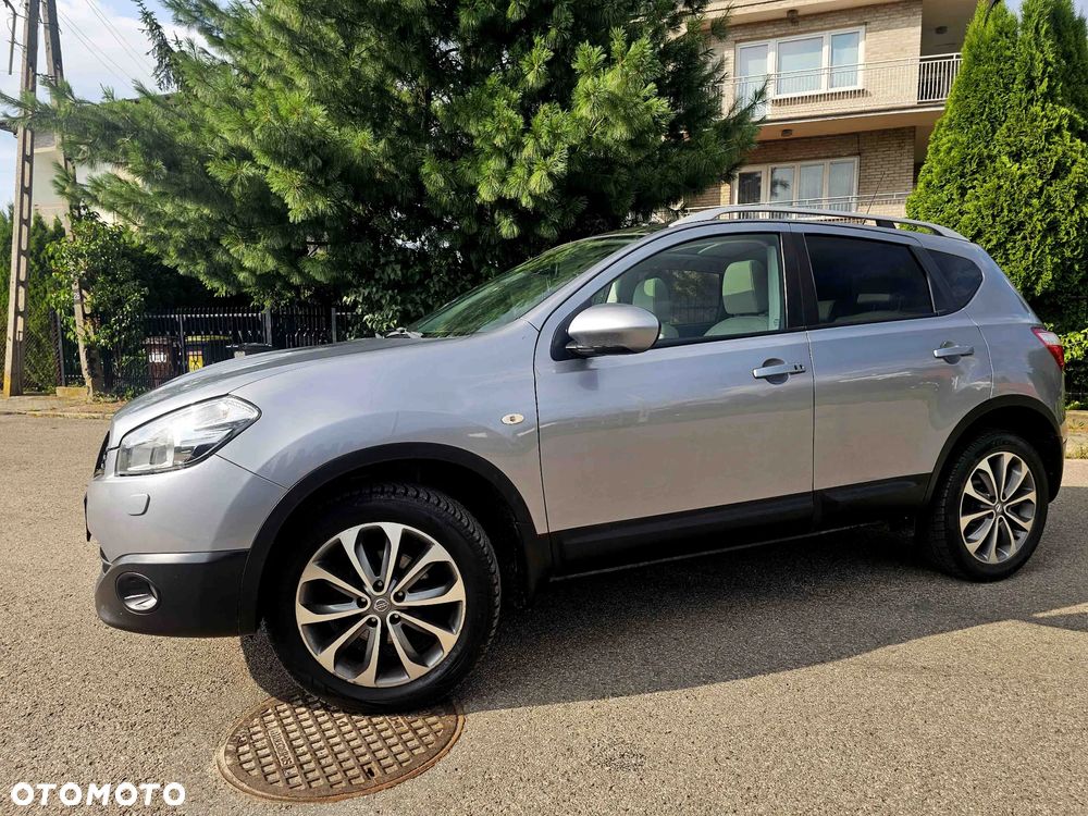 Nissan Qashqai 2.0 Tekna Premium CVT - 3