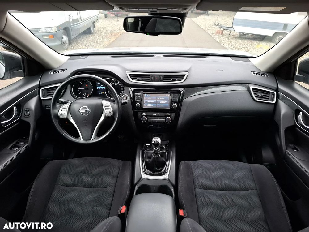 Nissan X-Trail - 28