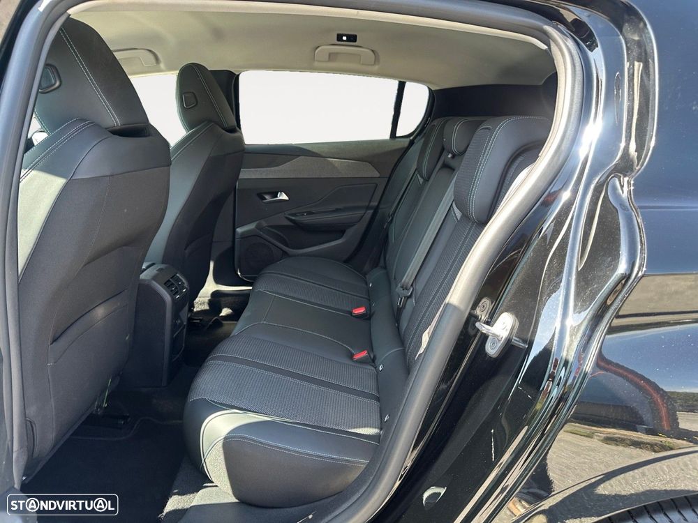 Peugeot 308 1.2 PureTech Allure - 13