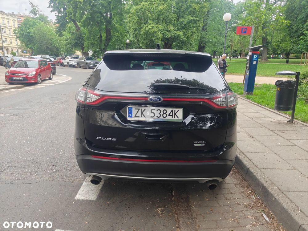 Ford Edge - 6