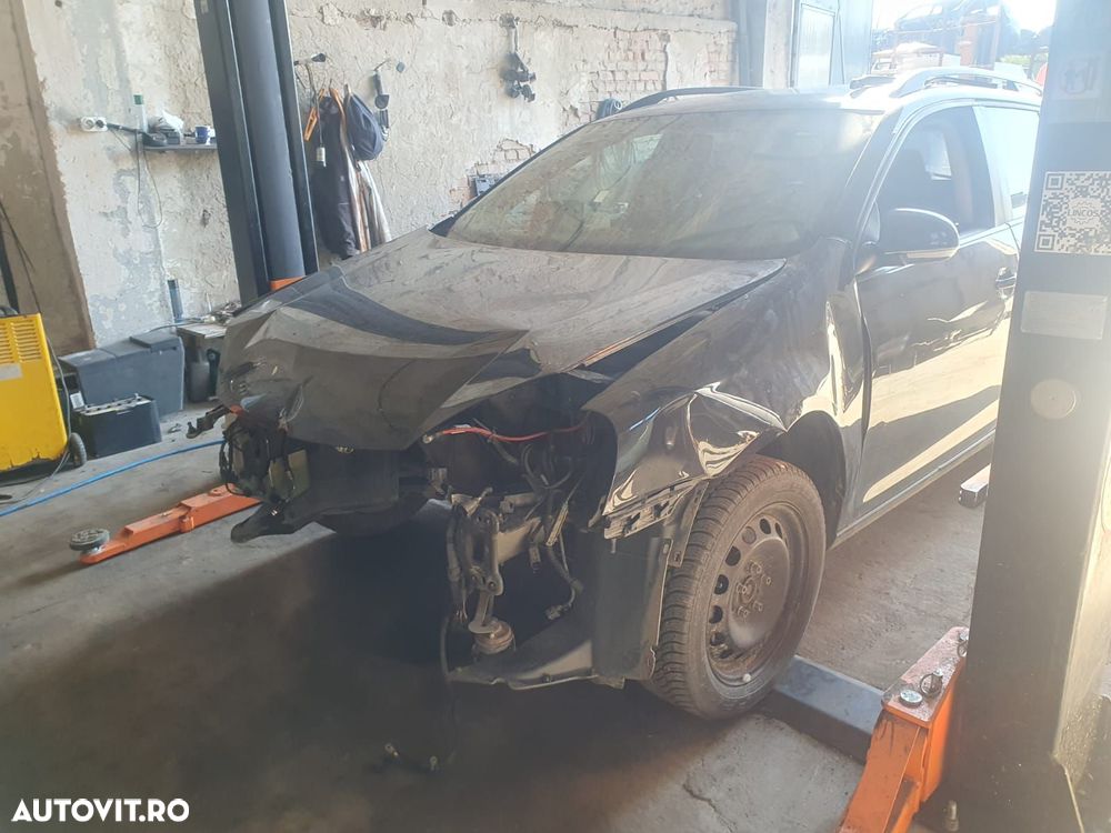 Motoras macara dreapta spate 1K0959704AG Volkswagen VW Golf 5 [2003 - - 6