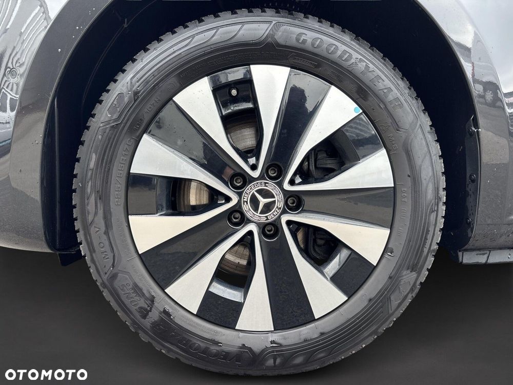 Mercedes-Benz Vito - 11