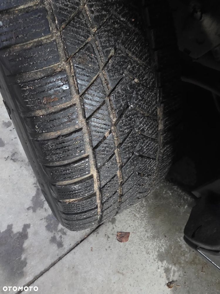 Subaru Forester 2.0D XE NAV Euro5 - 30