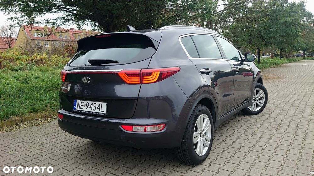 Kia Sportage 1.6 GDI 2WD Dream-Team Edition - 4
