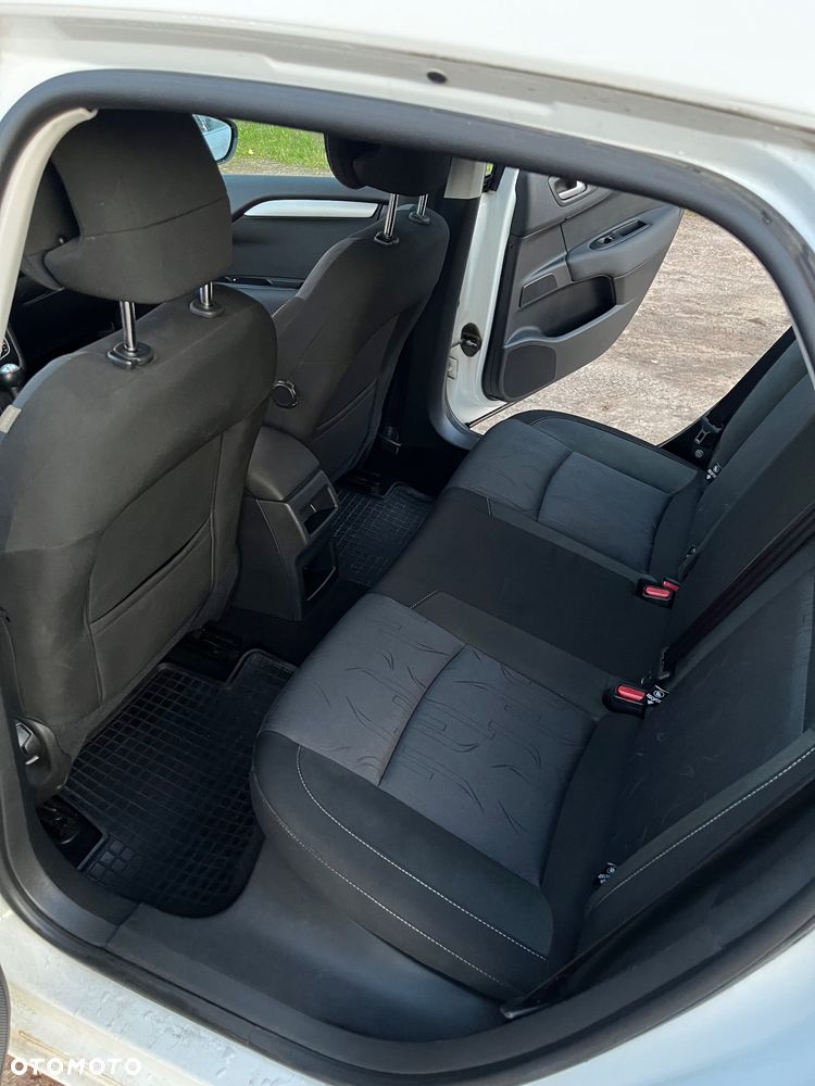 Citroën C4 1.6 HDi Attraction - 14