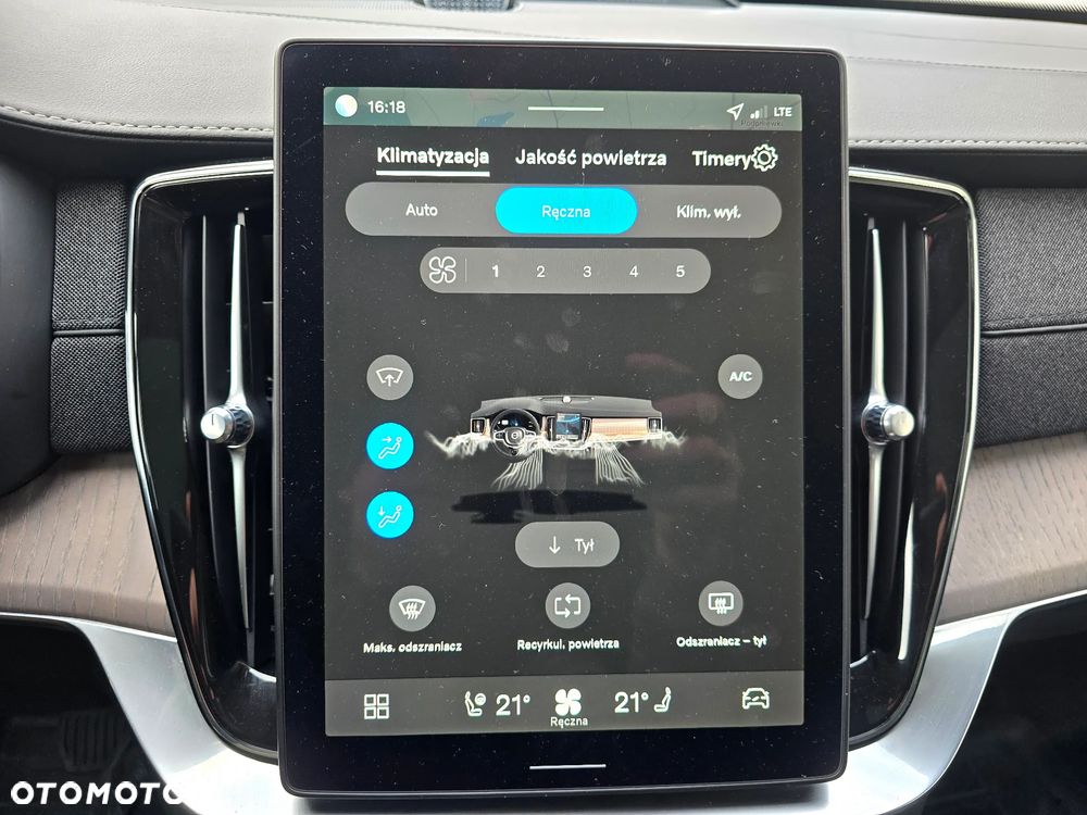 Volvo XC 90 T8 AWD Ultra Black Edition - 17