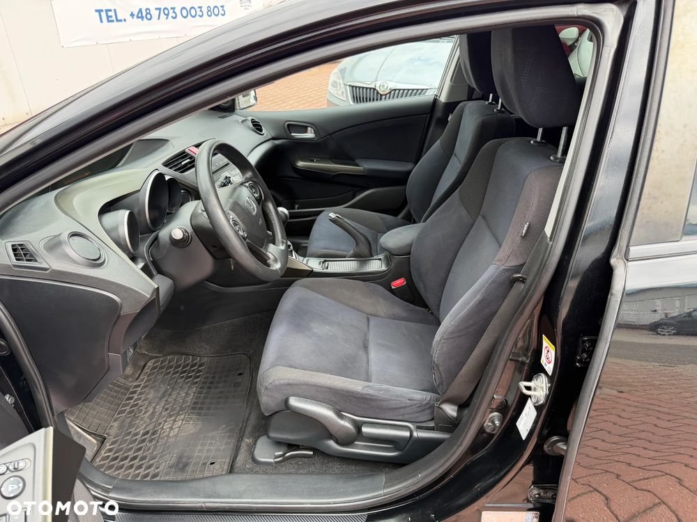 Honda Civic 1.8 Executive - 12