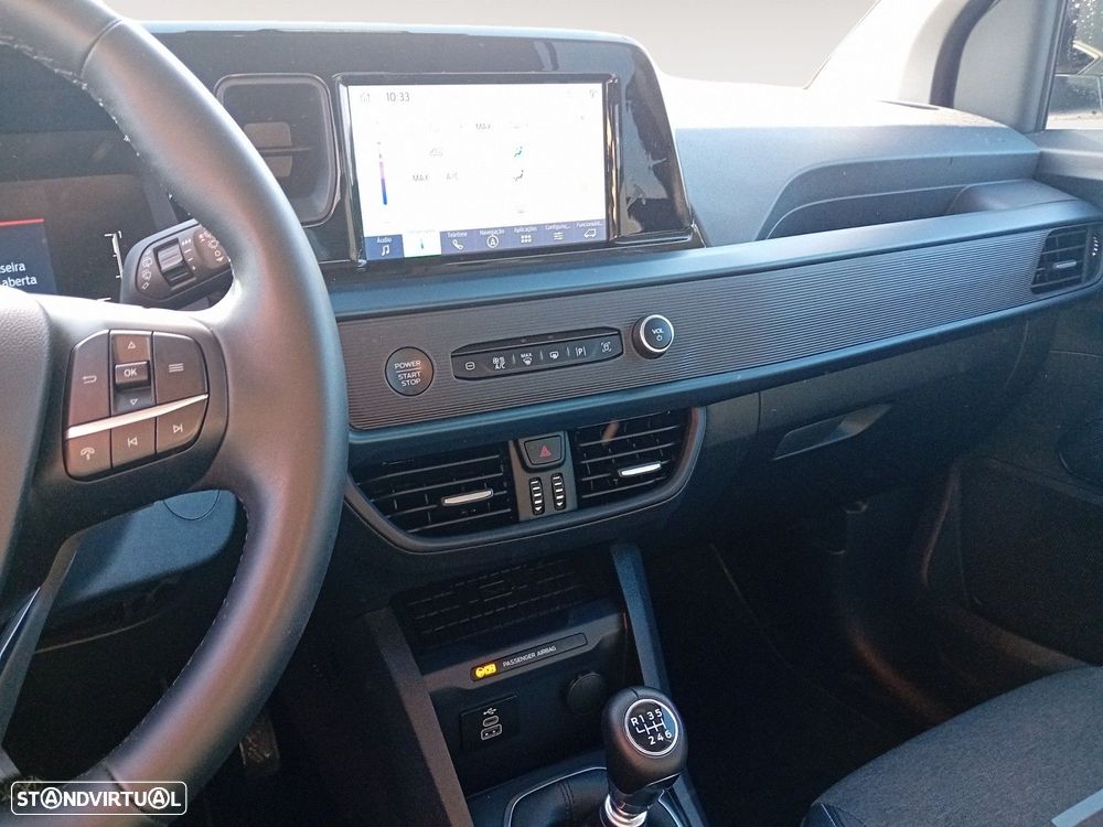 Ford Tourneo Courier - 11