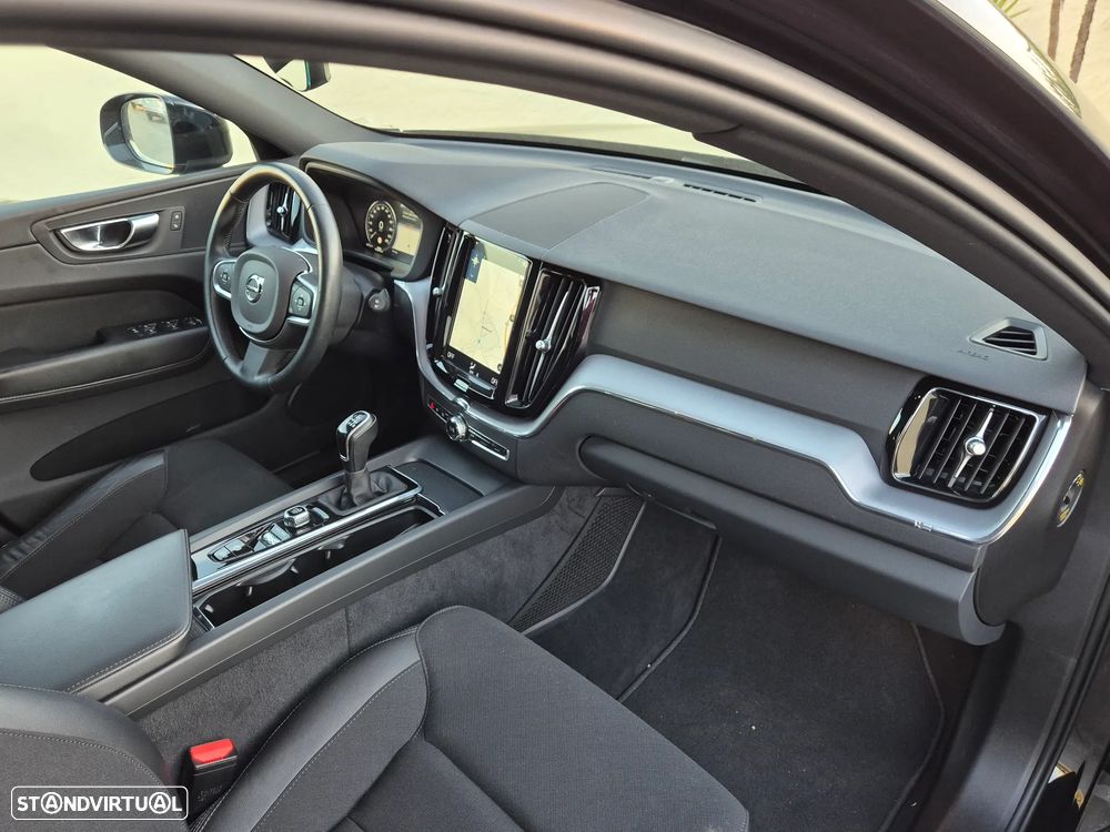 Volvo XC 60 2.0 D4 Momentum Plus - 16