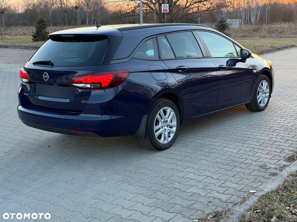 Opel Astra 1.6 CDTI Elite - 4