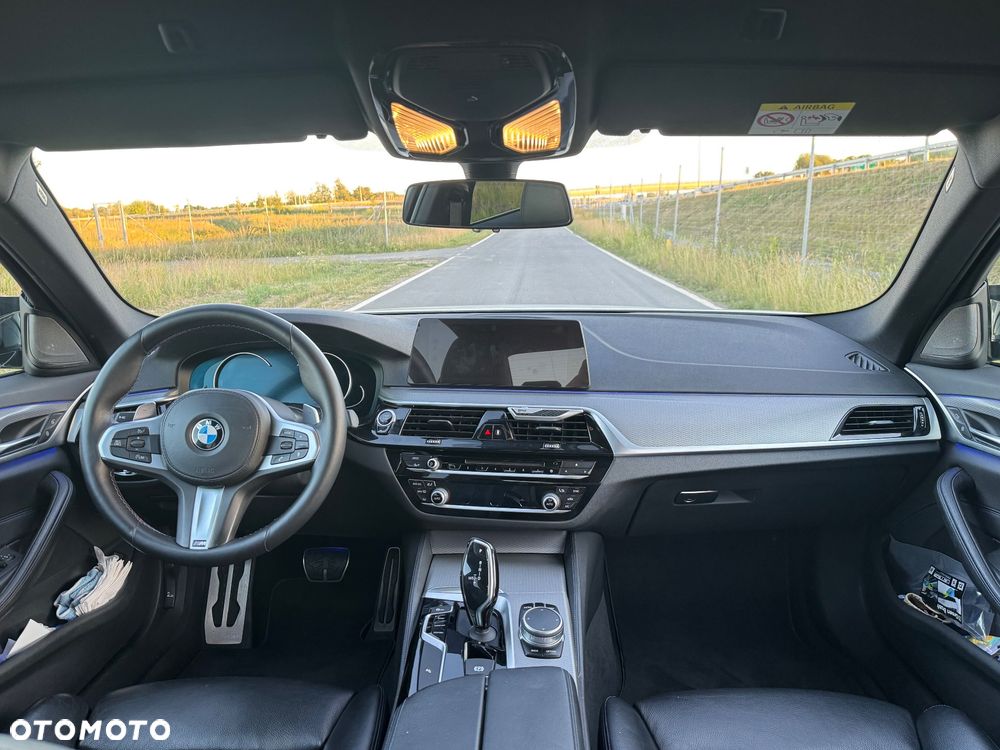 BMW Seria 5 520d M Sport - 18