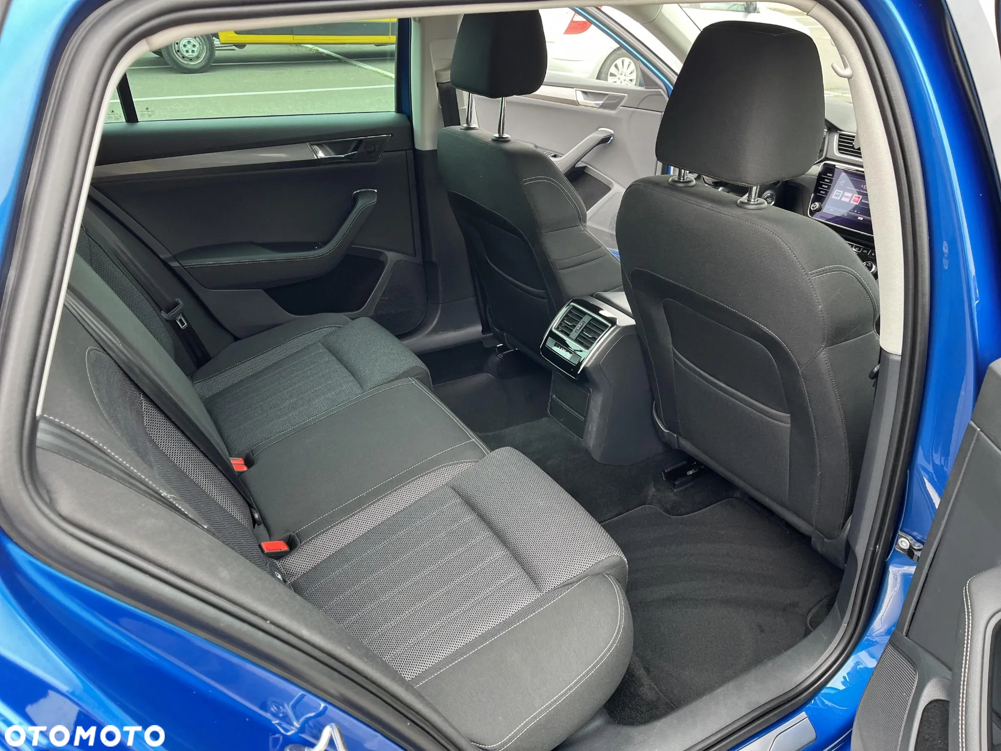 Skoda Superb Combi 2.0 TDI Style - 21