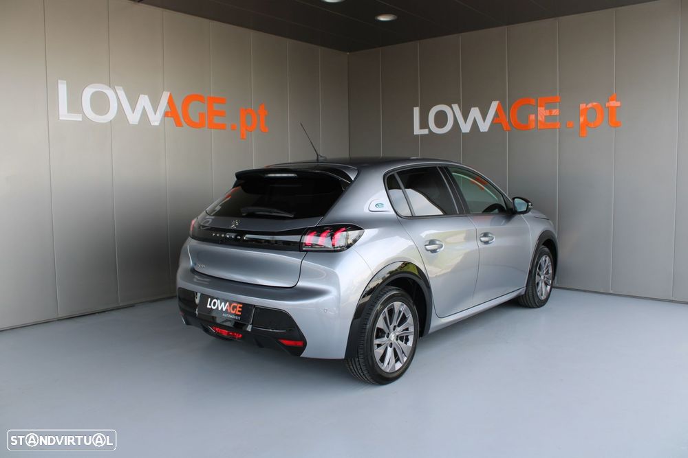 Peugeot e-208 50 kWh Allure - 3