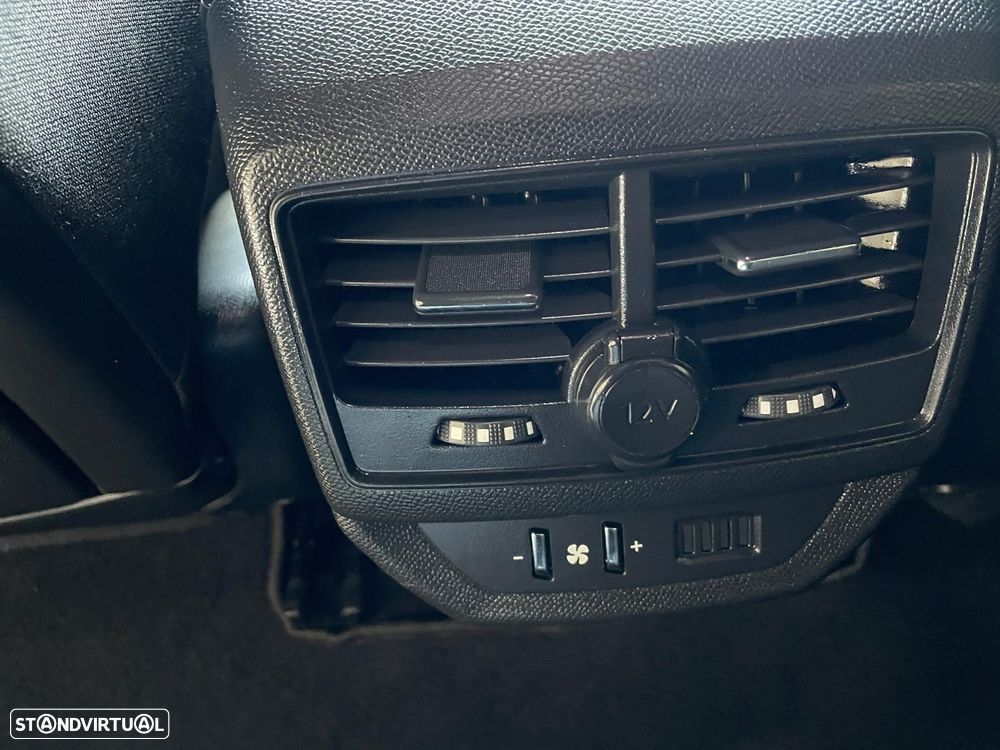 Peugeot 5008 1.6 BlueHDi GT Line EAT6 - 21