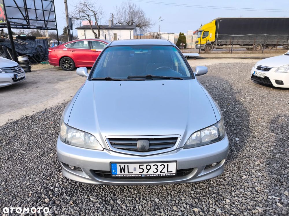 Honda Accord 1.8i ES - 3