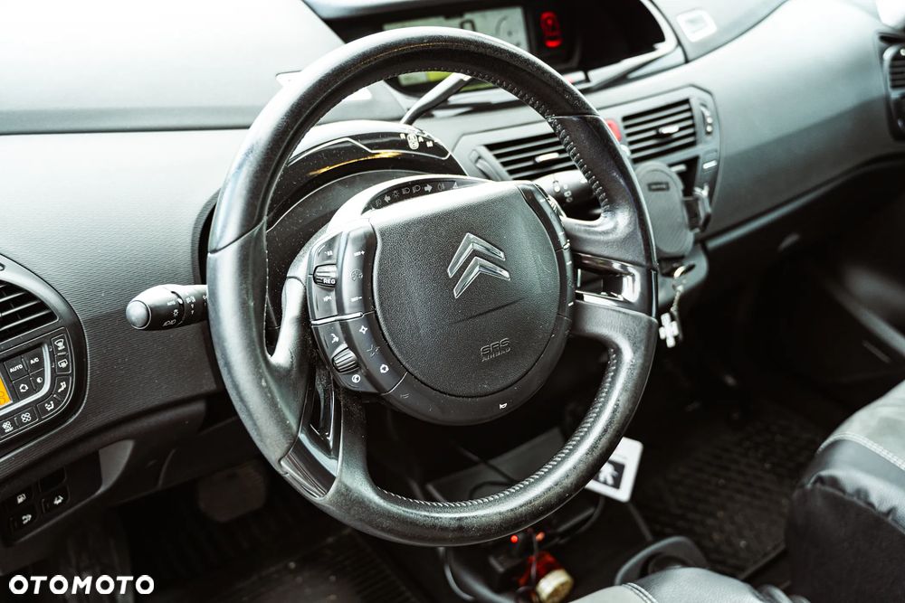Citroën C4 Picasso THP 150 EGS6 Exclusive - 21