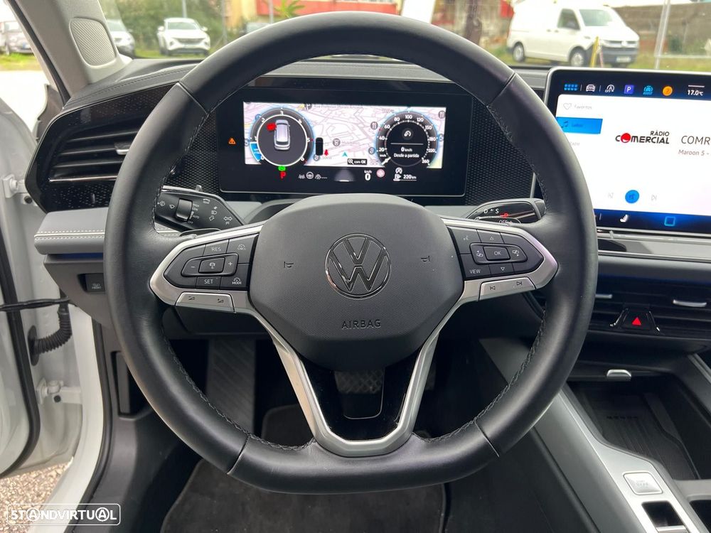 VW Passat Variant 2.0 TDi Business DSG - 14