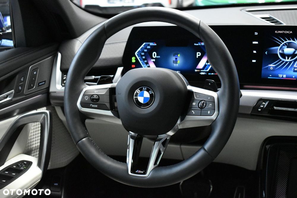 BMW X2 - 15