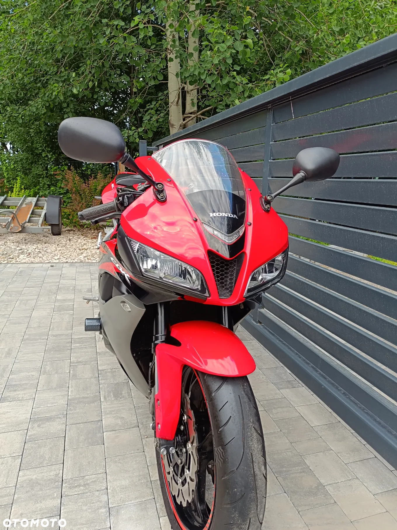 Honda CBR - 8