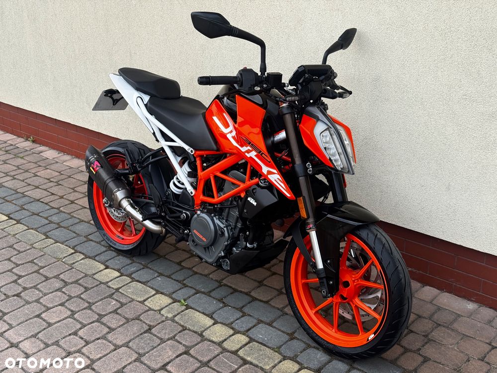 KTM Duke 390 - 1