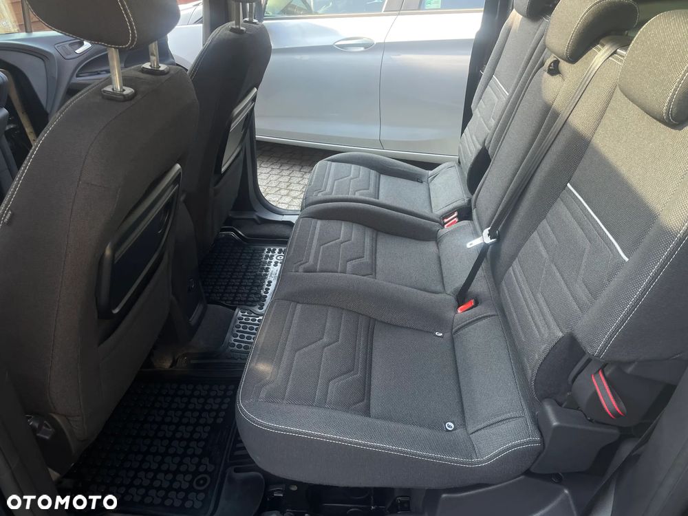 Ford Tourneo Connect Gr 1.5 TDCi Titanium PowerShift - 14