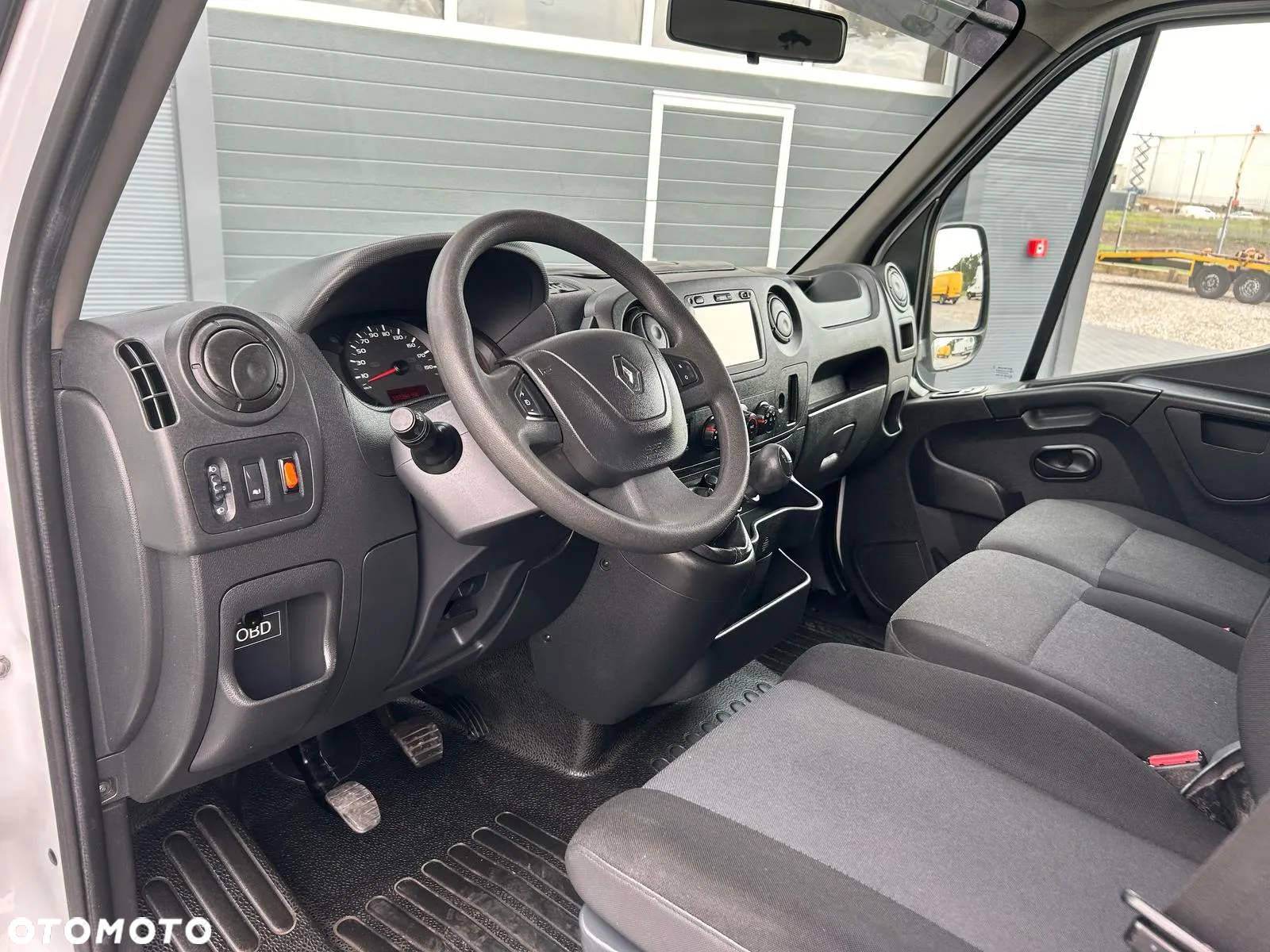 Renault Master 2.3 DCI 165KM Kontener 9 palet + winda 1000kg + drzwi boczne **NA BLIŹNIAKACH**Klima**Navi**Mascott**2019R** - 8