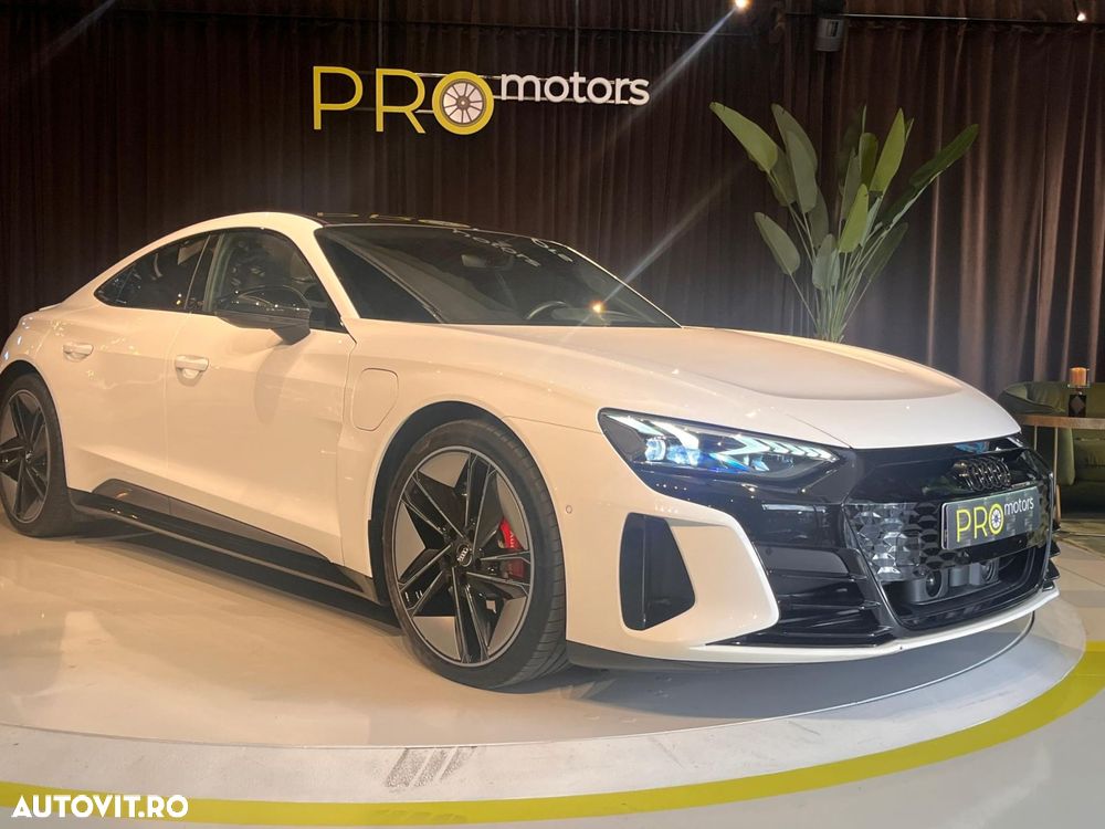 Audi e-tron GT - 15