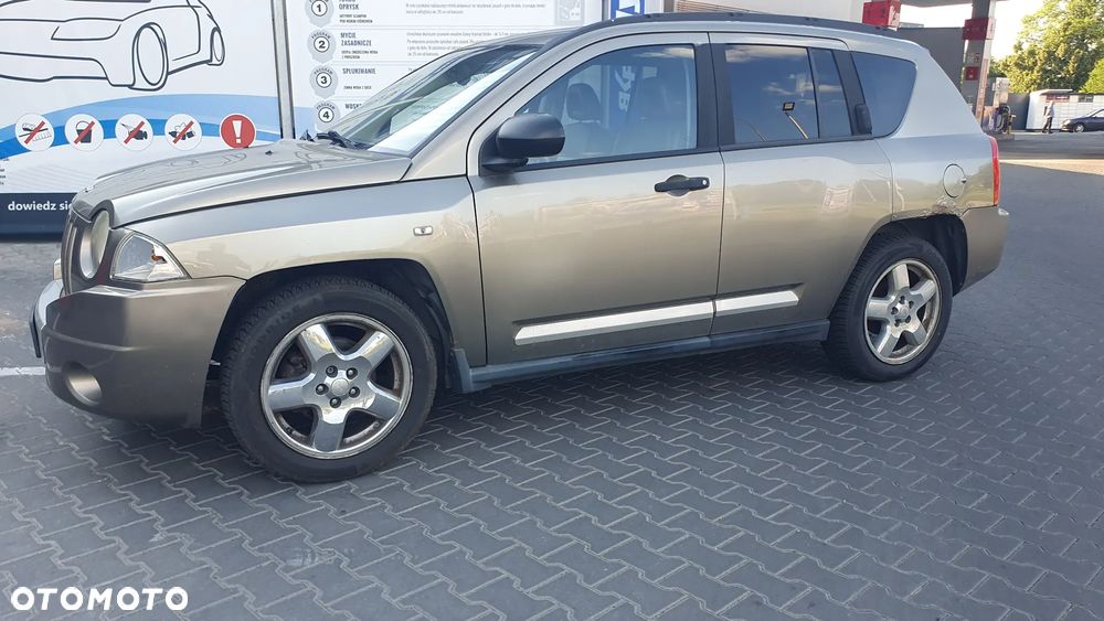 Jeep Compass 2.4I 4x4 Sport - 14