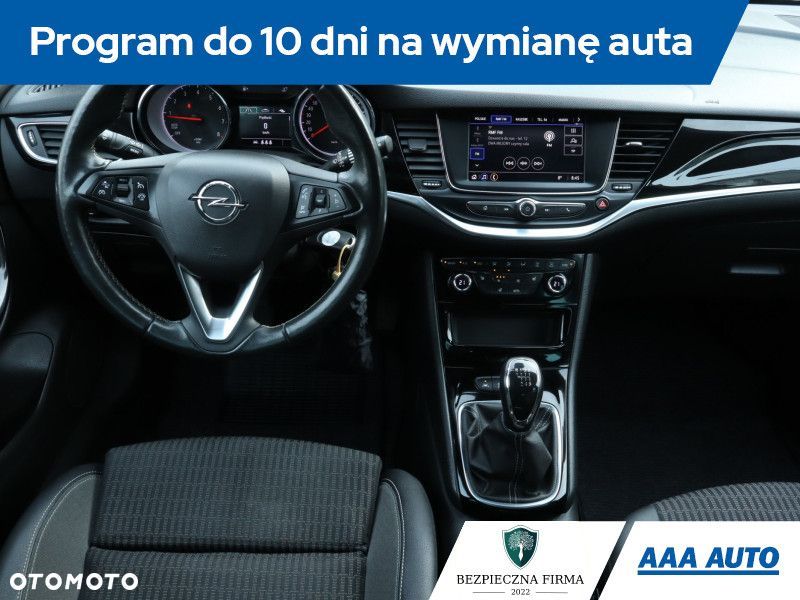 Opel Astra - 9