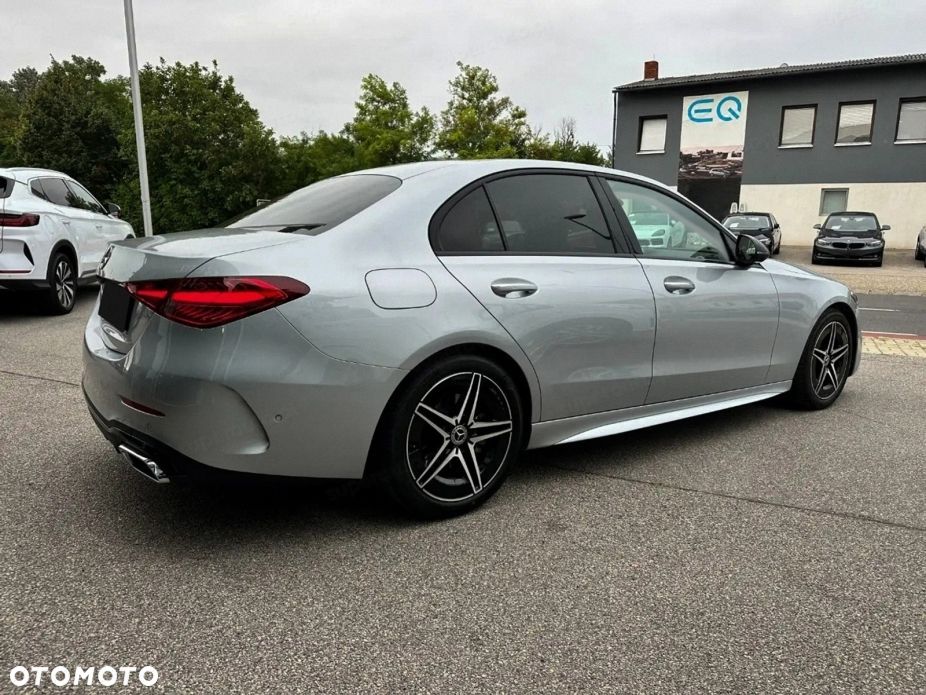 Mercedes-Benz Klasa C 200 mHEV 4-Matic AMG - 3