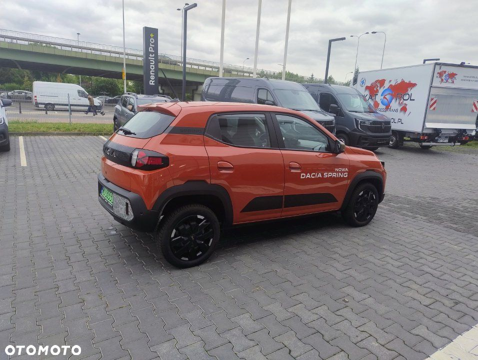 Dacia Spring - 9