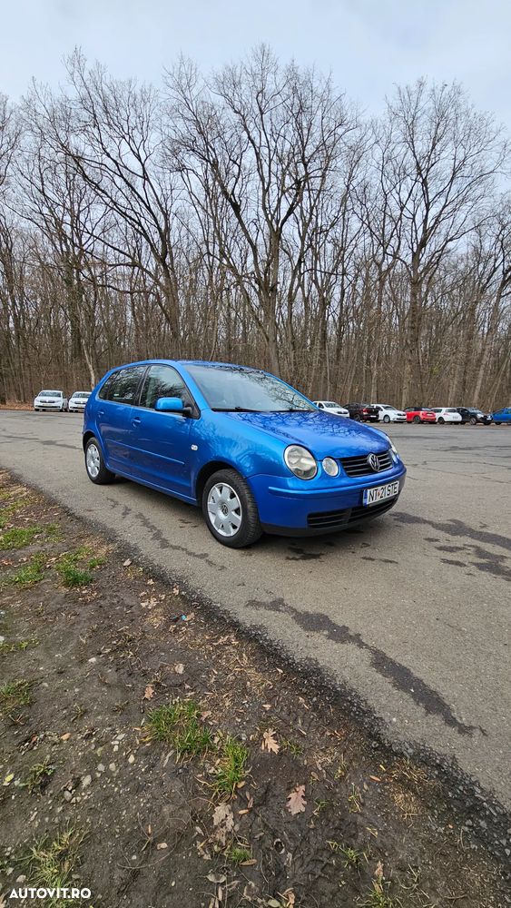 Volkswagen Polo - 1