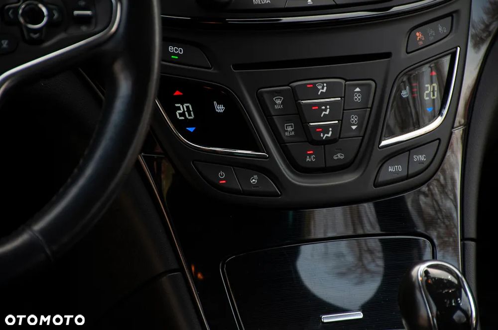 Opel Insignia - 34