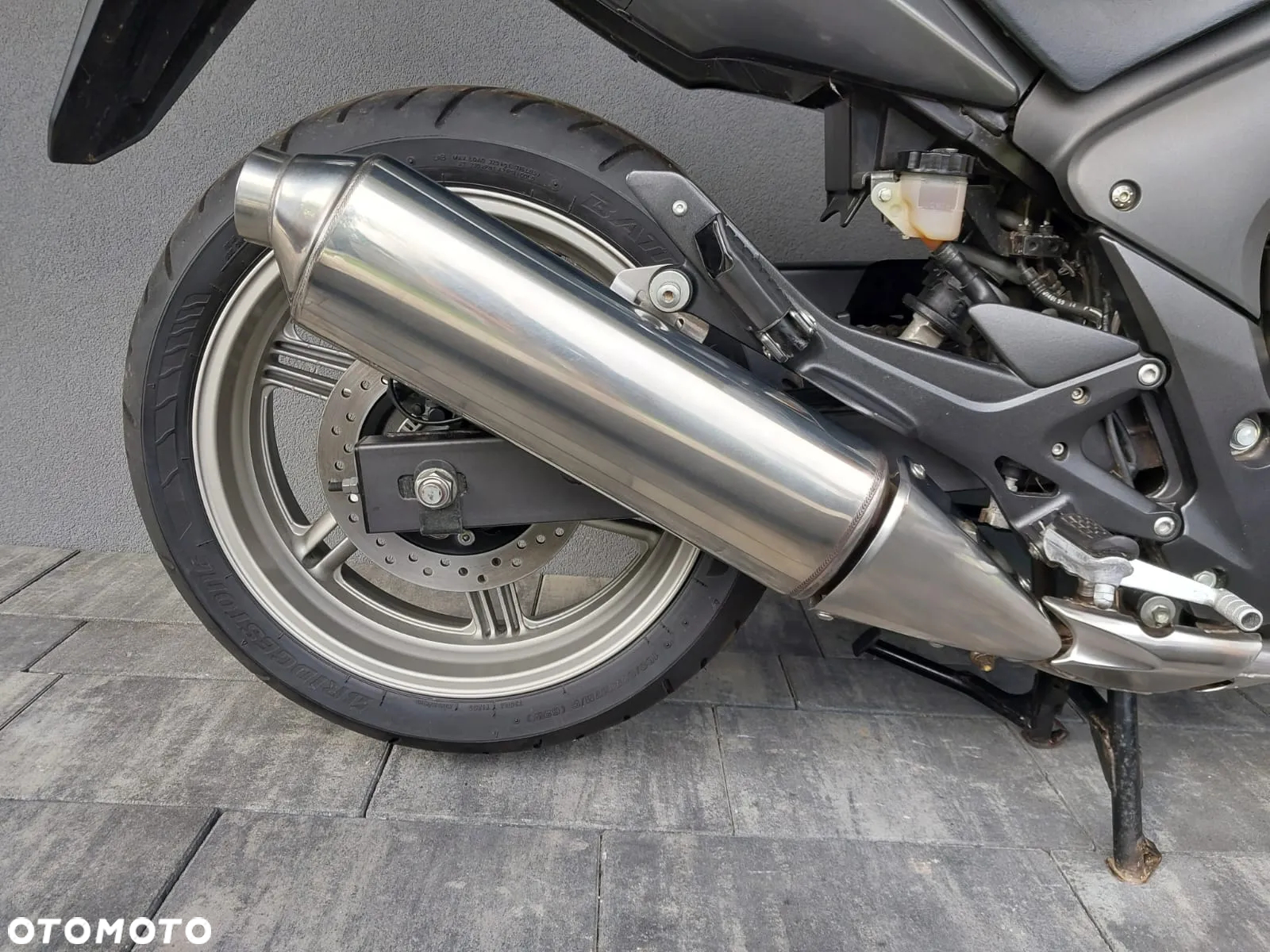 Honda CBF - 4
