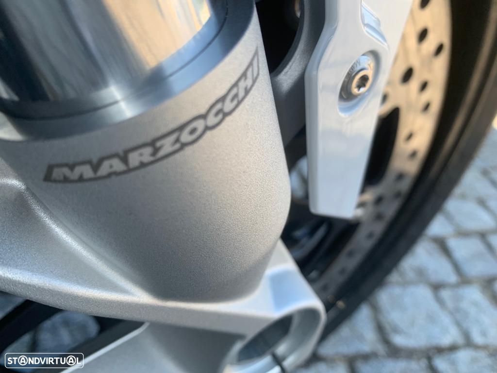 Kawasaki Ninja H2 - 19