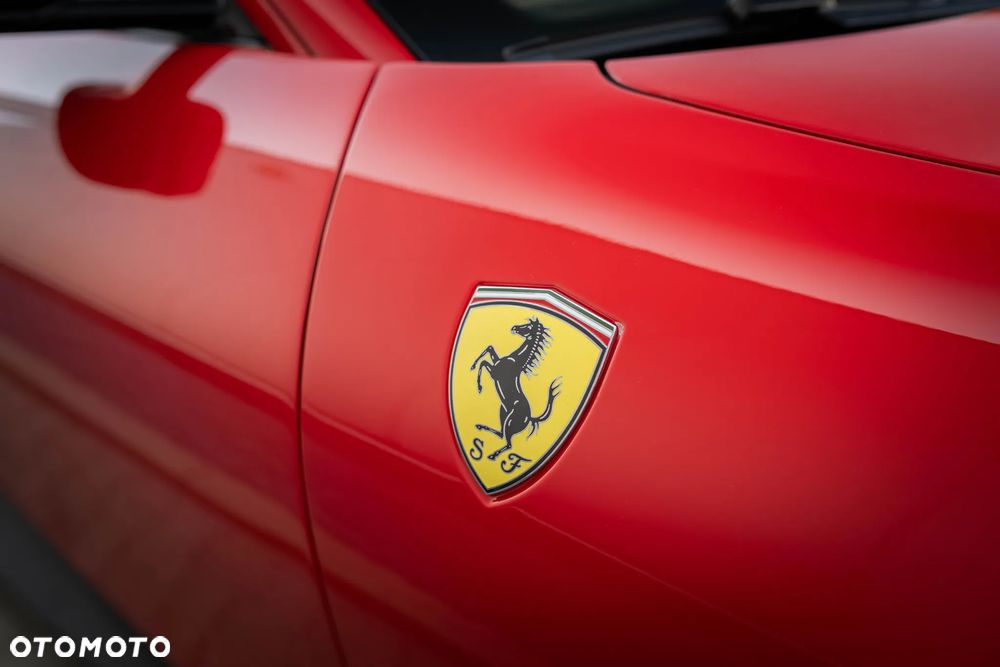 Ferrari Roma - 13