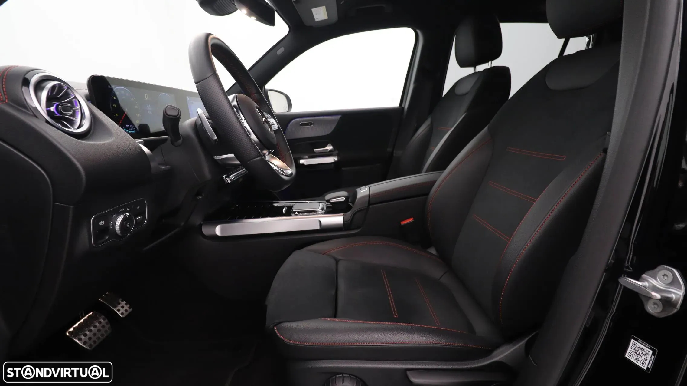 Mercedes-Benz EQB 250 AMG Line - 12