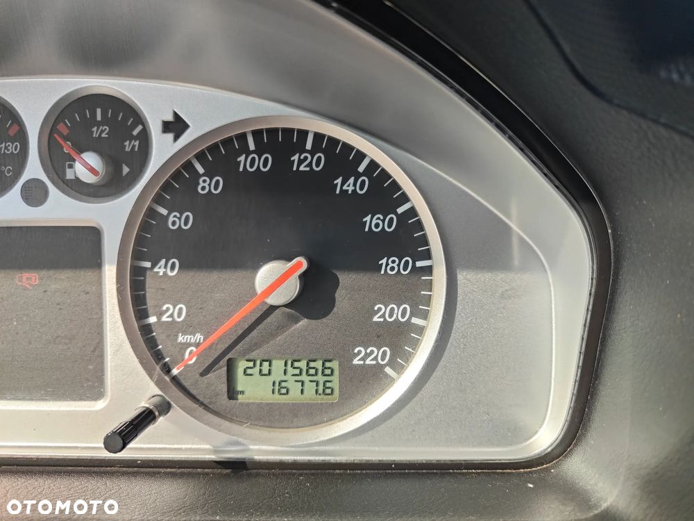 Ford Galaxy 1.9 TDI Trend - 11