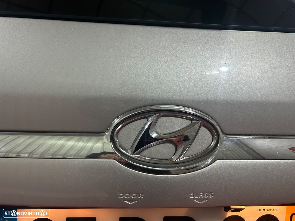 Hyundai Tucson 2.0 CRDi Style 4WD - 24