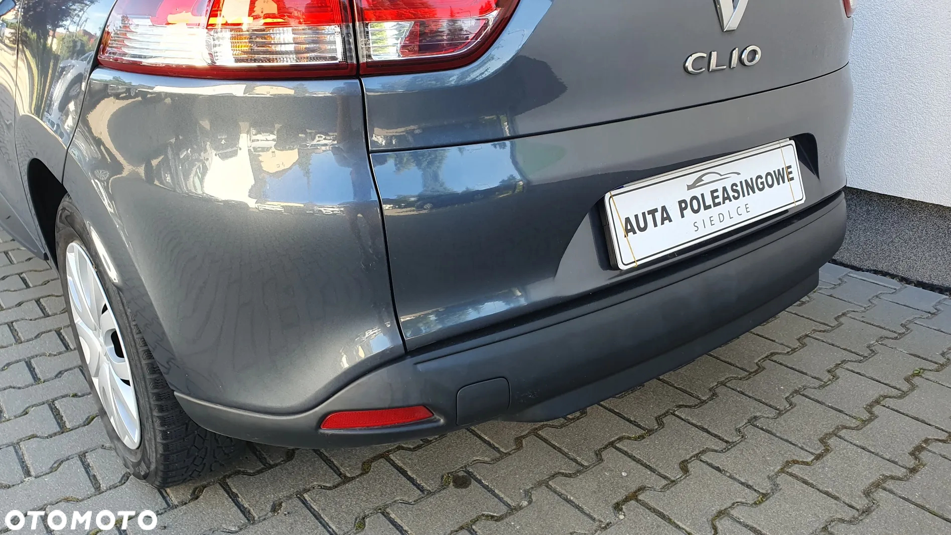 Renault Clio - 7