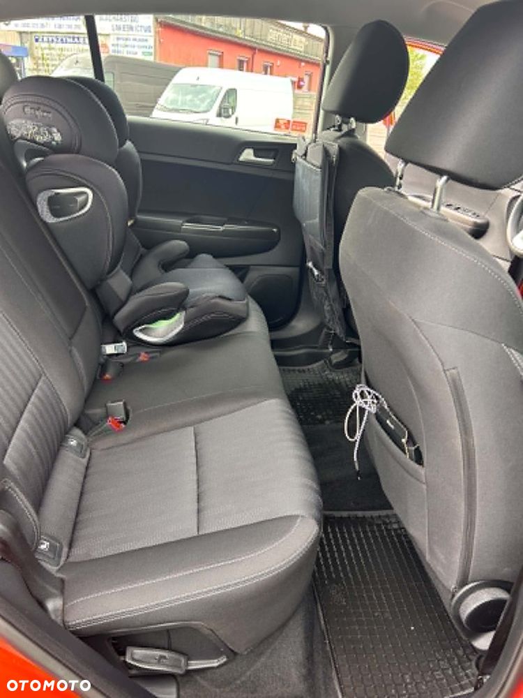 Kia Sportage 1.6 GDI S 2WD - 11
