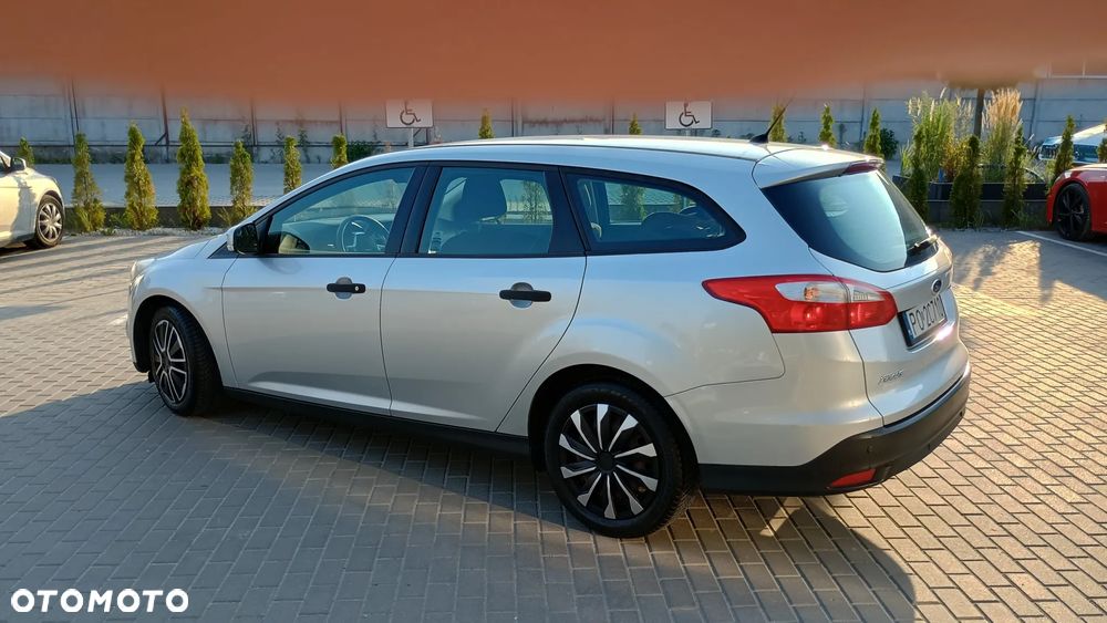 Ford Focus - 11
